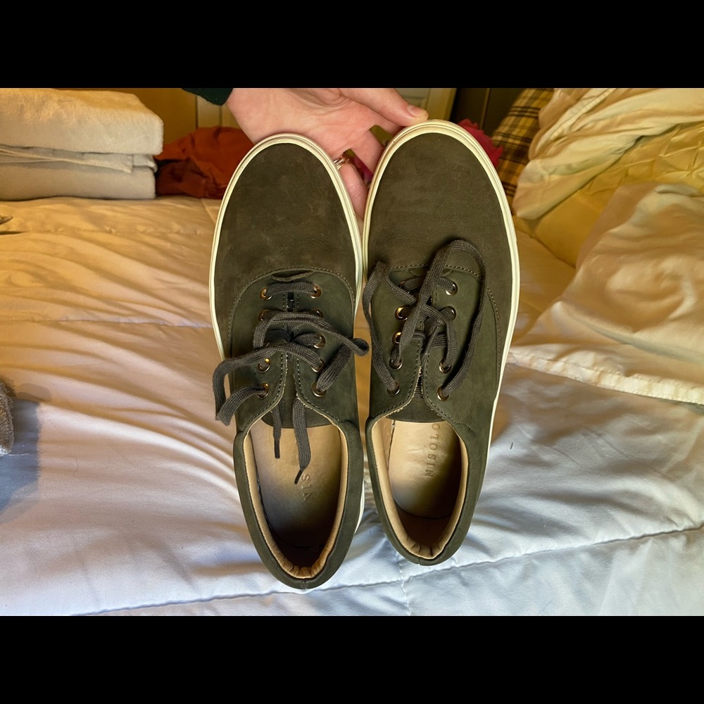 Nisolo Olive Green Elayna Sneakers 8.5